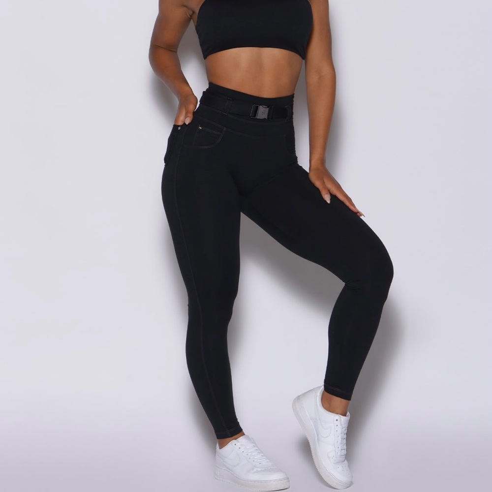 New w/tags  Bombshell Peach Bottoms - Small